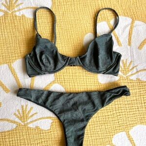 Acacia Paradise Set